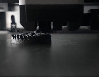 Testovací kus před zahájením sériové výroby (Carbon)